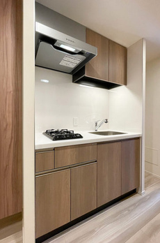 ラティエラ両国 