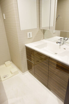 ディームス渋谷本町 