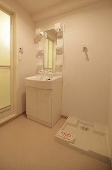ＡＱＵＡ　ＧＡＲＤＥＮ今戸 
