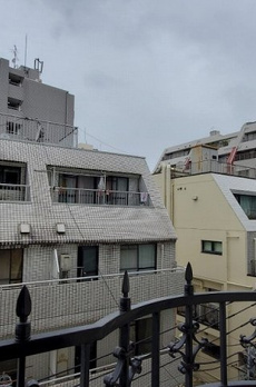GSプラザ鶴見駅前 