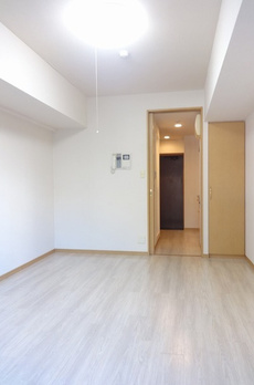 ルーブル学芸大学参番館 