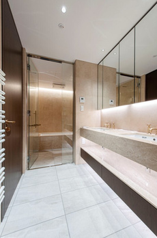 ＭＡＲＱ　ＯＭＯＴＥＳＡＮＤＯ　ＯＮＥ 