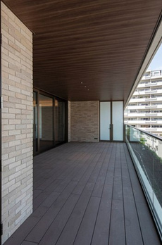 ＭＡＲＱ　ＯＭＯＴＥＳＡＮＤＯ　ＯＮＥ 