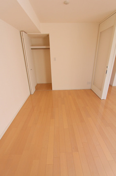 プライムアーバン市谷仲之町 