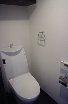 THE CUBE 