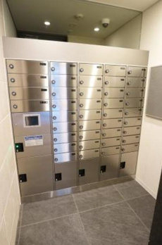 リンデンコート市ヶ谷 