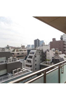 バンブー岩本町 