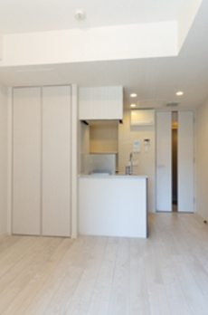 ＮＪＫ　ＭＡＲＱＵＩＳ　ＯＭＯＴＥＳＡＮＤＯ 