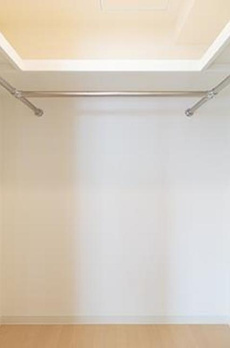 フォンターナ入谷 