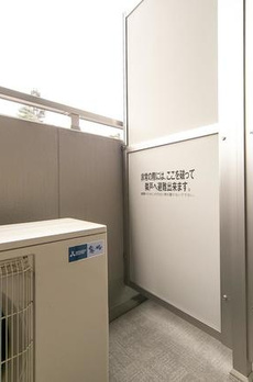 リンデンコート市ヶ谷 