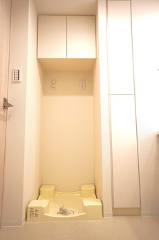 アヴァンカーサ町屋 
