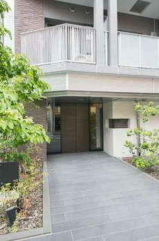 ＮＪＫ　ＭＡＲＱＵＩＳ　ＯＭＯＴＥＳＡＮＤＯ 