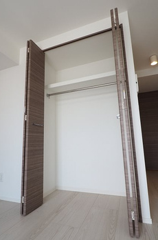 レオーネ方南町 