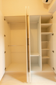 パークアクシス市谷加賀町 
