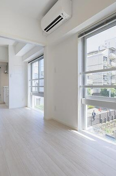 エスセナーリオ牛込柳町 