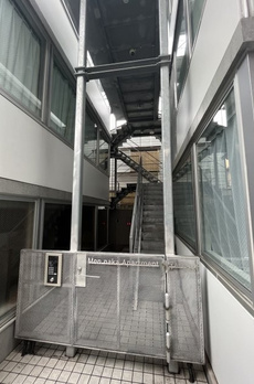 Ｍｏｎ－ｎａｋａ　Ａｐａｒｔｍｅｎｔ　Ｔｅｒｒａｃｅ 