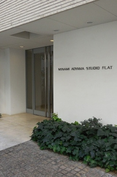 南青山STUDIO FLAT 