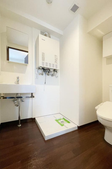 アズミュージック新宿御苑 