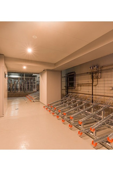 クオリタス秋葉原 