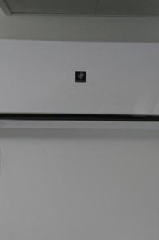 中銀カプセルタワービル 