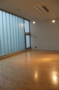 南青山STUDIO FLAT 