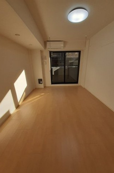 ウエスト　シックス 