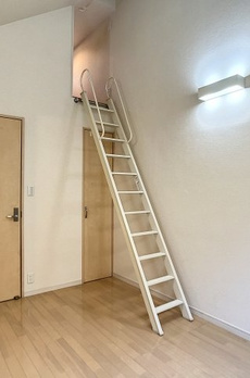 バーミープレイス都立大学 