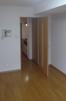 ルーブル中目黒弐番館 