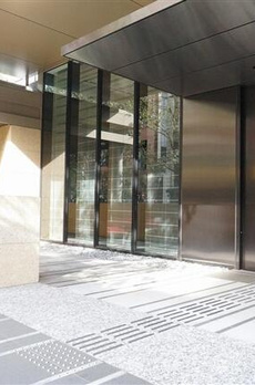 ＴＨＥ　ＲＯＰＰＯＮＧＩ　ＴＯＫＹＯ　ＣＬＵＢ　ＲＥＳＩＤＥＮＣＥ 