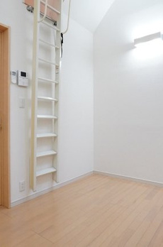 バーミープレイス都立大学 