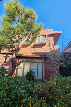 千駄木１丁目戸建て 