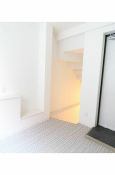 ＨＪ　ＰＬＡＣＥ　ＧＩＮＺＡ　ＥＡＳＴ 