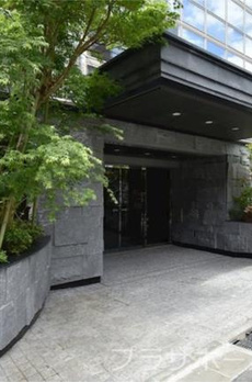 ロイヤルシーズン西麻布 
