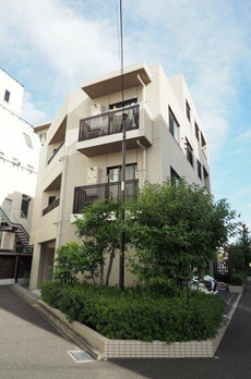 イニシアイオ高田馬場 