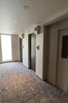 Ｄｕｅ　Ｗｅｓｔ　Ａｚａｂｕ　Ｈｏｕｓｅ 