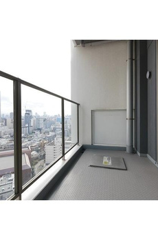 コンフォリア新宿イーストサイドタワー 