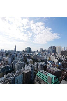 コンフォリア新宿イーストサイドタワー 