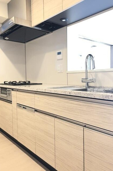 クレヴィア新宿若松町 
