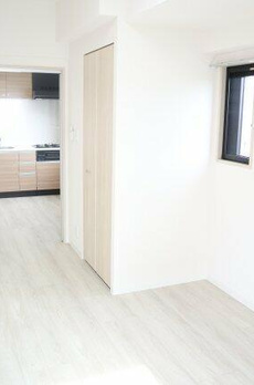 ＲＹＯＧＯＫＵ　ＳＴＡＴＩＯＮ　ＲＥＳＩＤＥＮＣＥ 