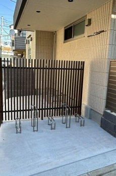 Ｕｎ　Ｒｅｖｅ　Ｎａｋａｎｏ 