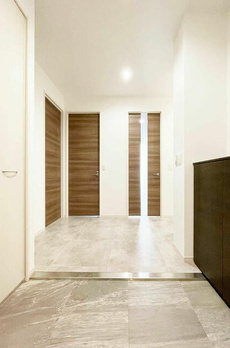 ＲＥＩ　ＡＺＡＢＵ 