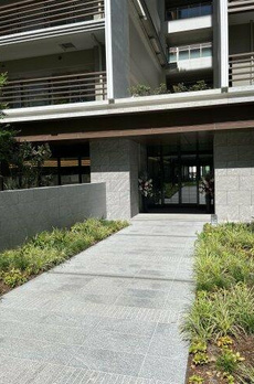 ＨＡＲＵＭＩ　ＦＬＡＧ　ＳＵＮ　ＶＩＬＬＡＧＥ　Ｂ棟 