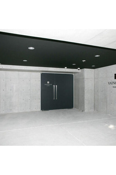 ＶＡＩＮＱＵＥＵＲ　ｉｗａｍｏｔｏｃｈｏ 