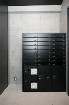 ＶＡＩＮＱＵＥＵＲ　ｉｗａｍｏｔｏｃｈｏ 