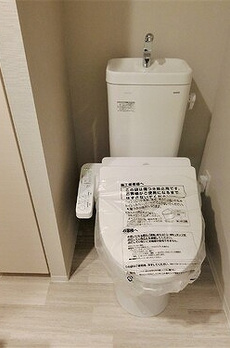 ライオンズフォーシア中野 