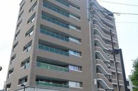 ＬＡＮＡＩ　Ｔ　ＧＡＲＤＥＮ