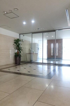 ＬＡＮＡＩ　Ｔ　ＧＡＲＤＥＮ 