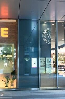 エクセルシオール港区海岸 