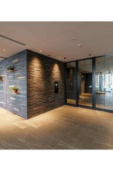 ＨＡＲＵＭＩ　ＦＬＡＧ　ＳＵＮ　ＶＩＬＬＡＧＥ 