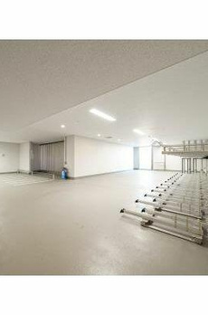 ＨＡＲＵＭＩ　ＦＬＡＧ　ＳＵＮ　ＶＩＬＬＡＧＥ 